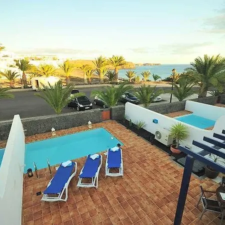 Kiriaki Villa Playa Blanca